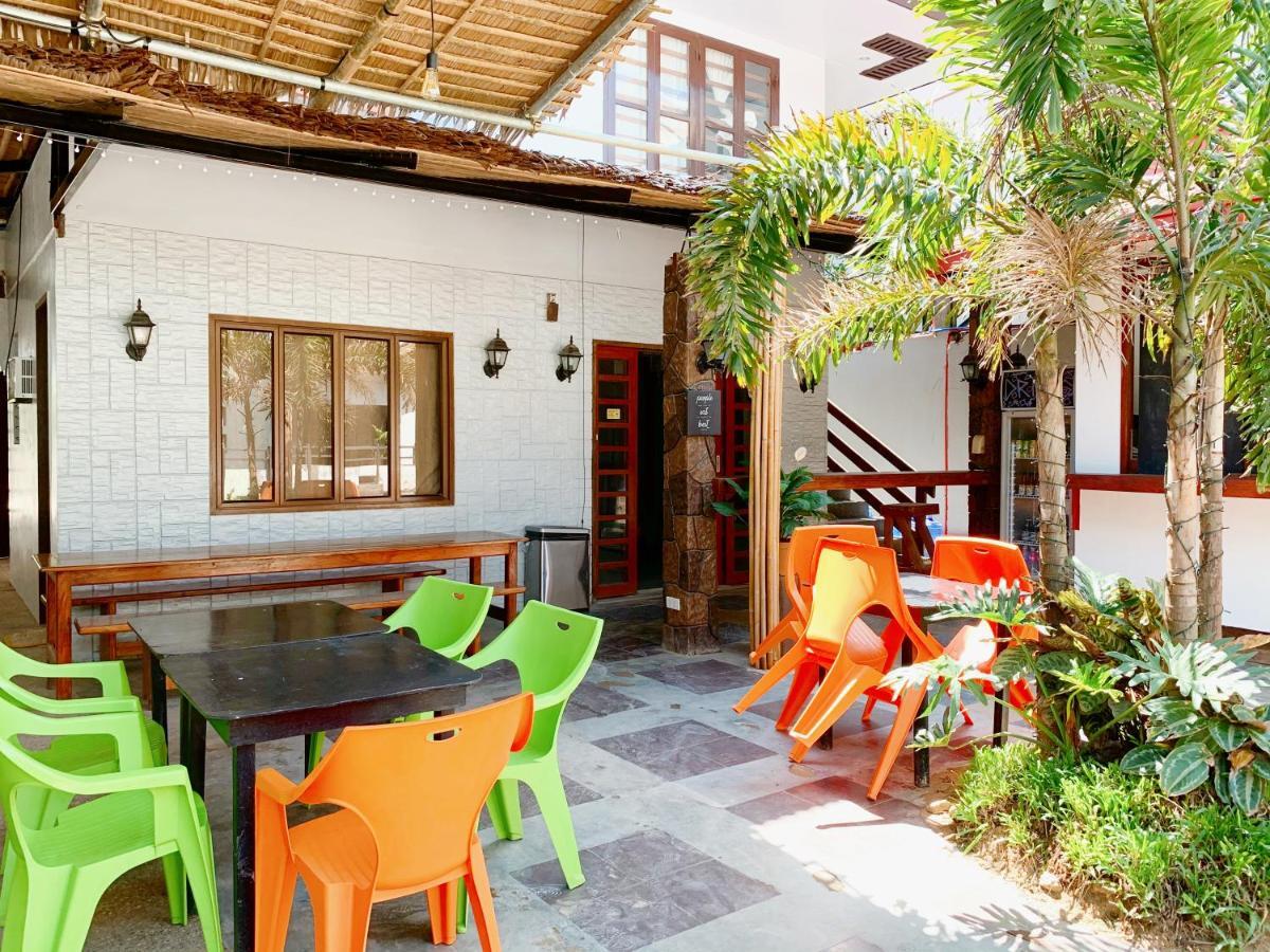 Residencia Katrina Bed And Breakfast El Nido Exteriör bild